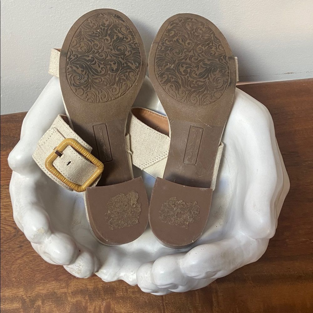 Tommy Bahama Trista Linen Block Heel Sandals - Picture 6 of 9